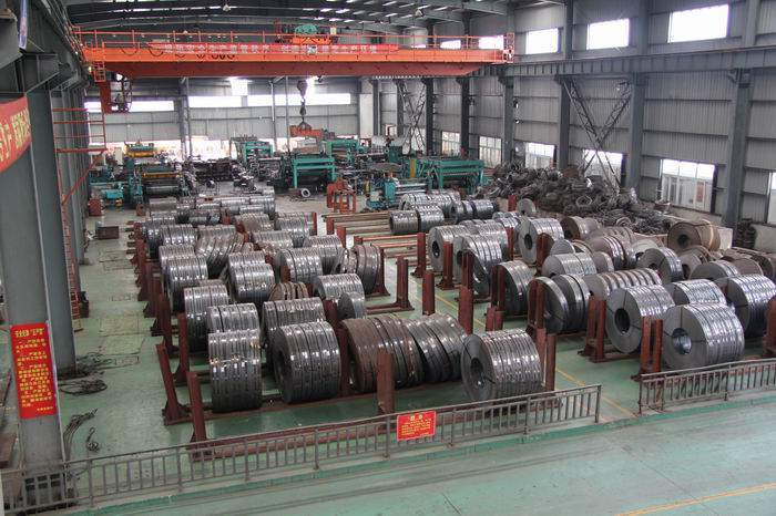 熱軋(ya)縱剪機組與成品